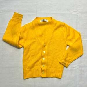 Vintage kids yellow knit button up sweater size 7/8